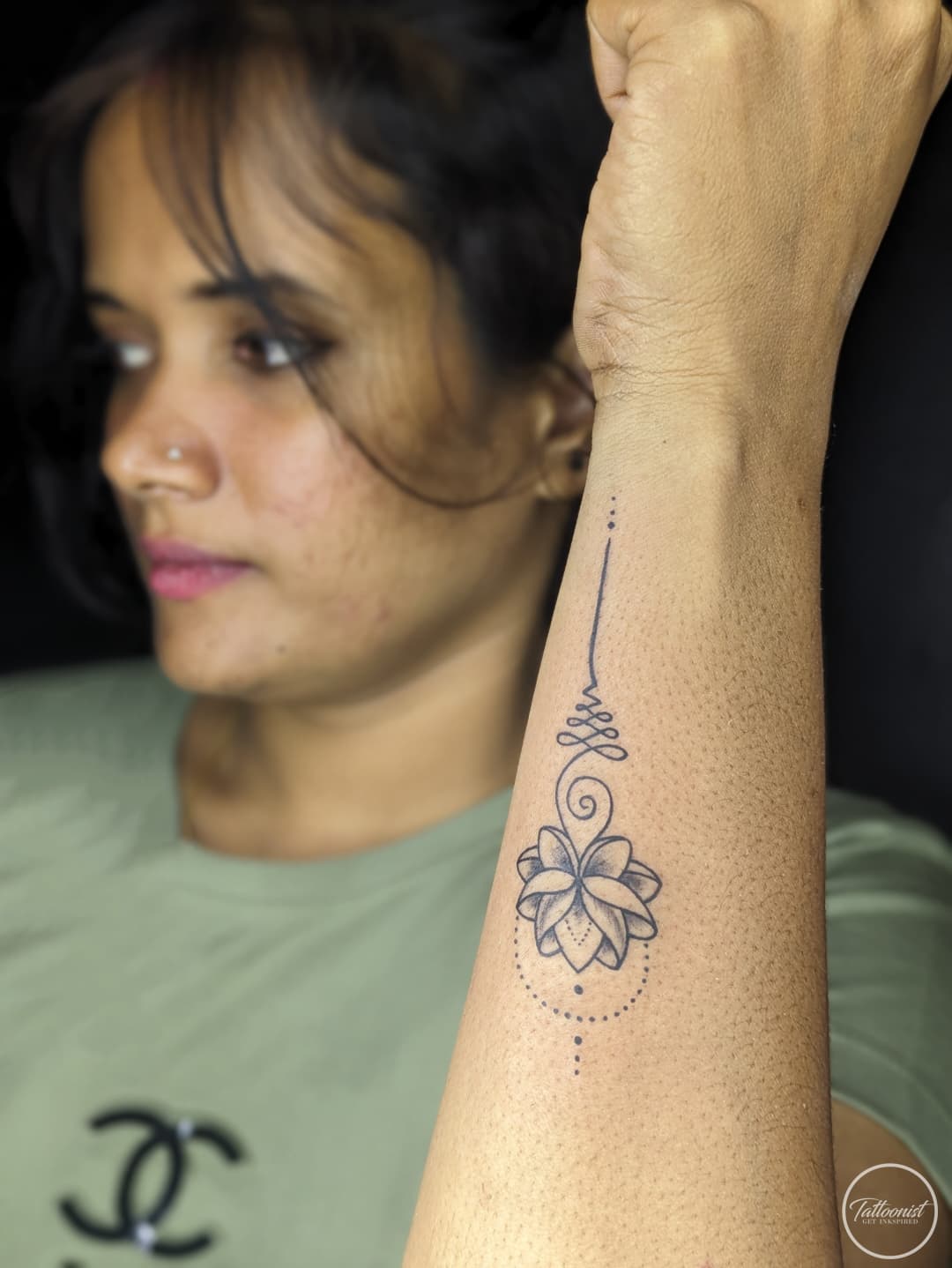 Minimal Tattoos – Small in Size, Big in Meaning